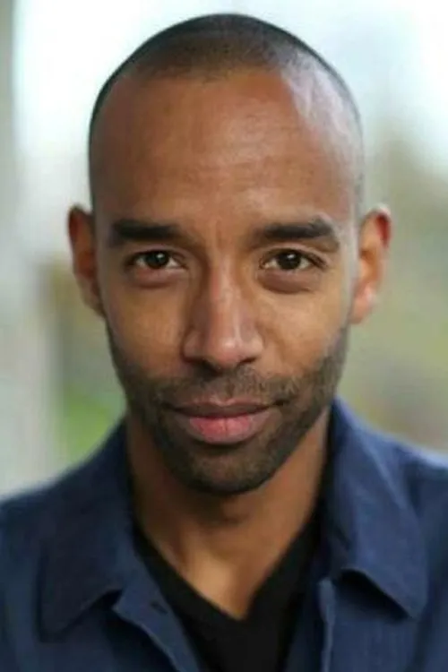 Molly Nikki Anderson ha trabajado con Kevin Harvey en 2 ocasiones