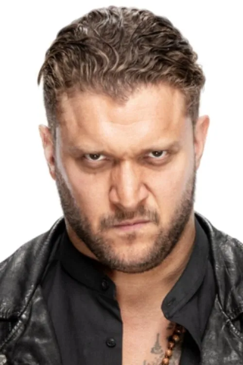 Kevin Kesar interpretando a Karrion Kross