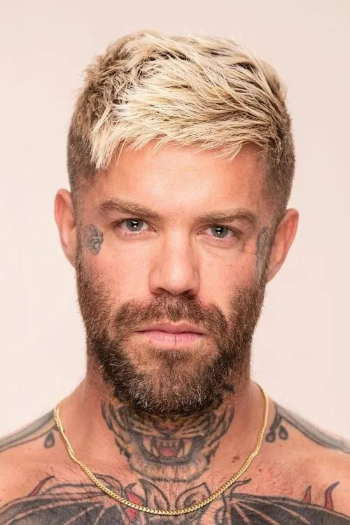 Kevin Lockwood interpretando a Kevin Blackwood