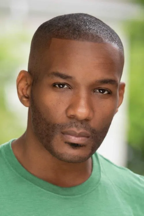 Terrence 'T.C.' Carson ha trabajado con Kevin Savage en 2 ocasiones