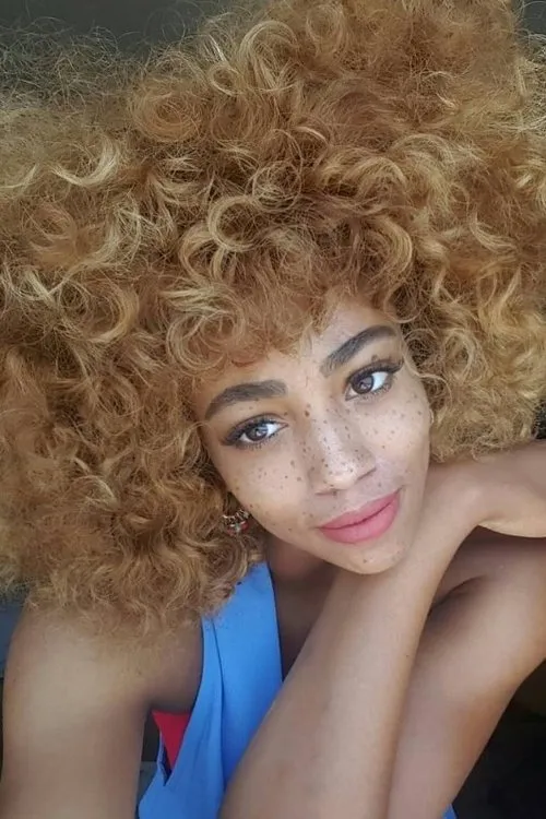 Maven Morgan ha trabajado con Khadijah Wilson en 1 ocasiones