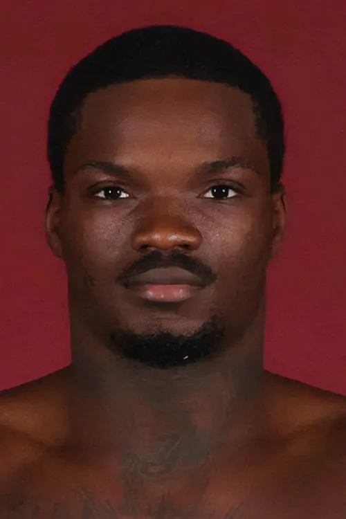 Khalil Coe interpretando a Self