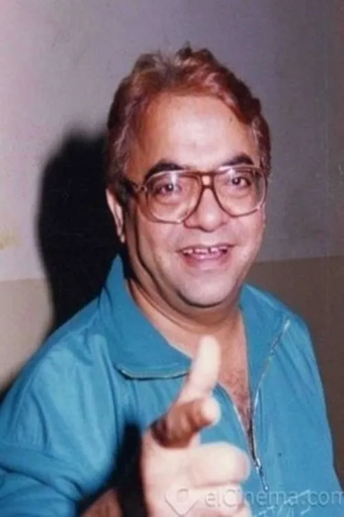 ????????? ????? ha trabajado con خليل إسماعيل en 5 ocasiones