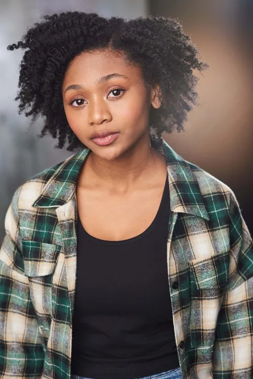 Isaac Stackonis ha trabajado con Kiana Nicole Washington en 1 ocasiones