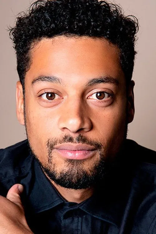 Kiefer Zwart — personaje: Roman van Loon