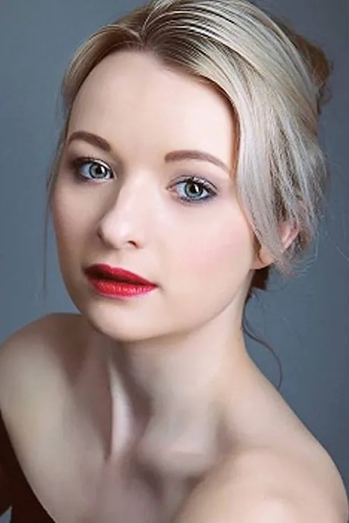 Danielle Vitalis ha trabajado con Kiera Bell en 1 ocasiones