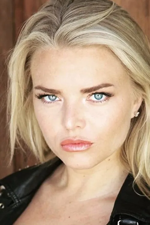 David S. Sterling ha trabajado con Kiersten Hall en 1 ocasiones