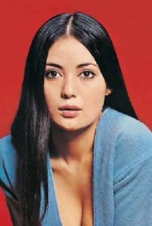 Kikko Matsuoka interpretando a