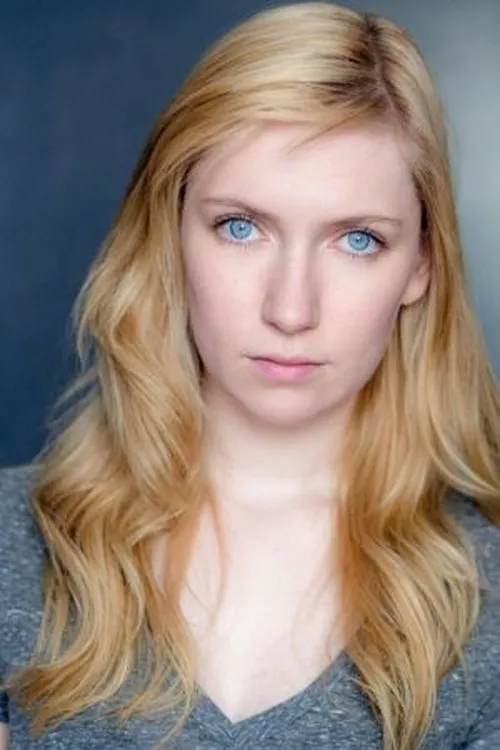 Kim Allan interpretando a Debbie