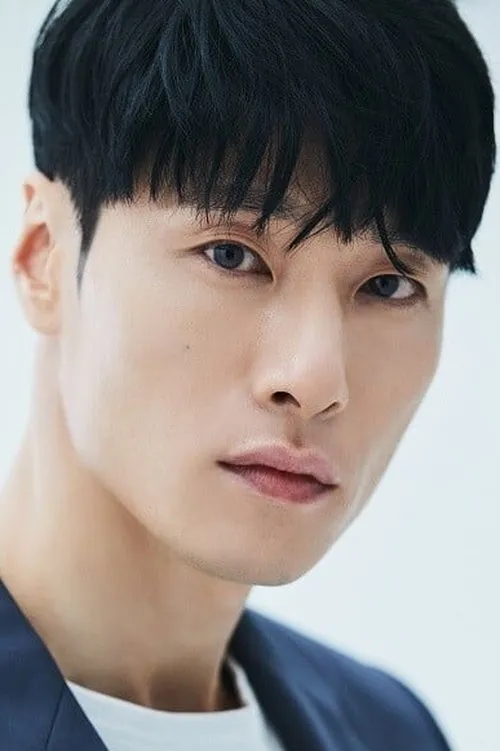 Kim Dong-won — personaje: Yang Jae-yi