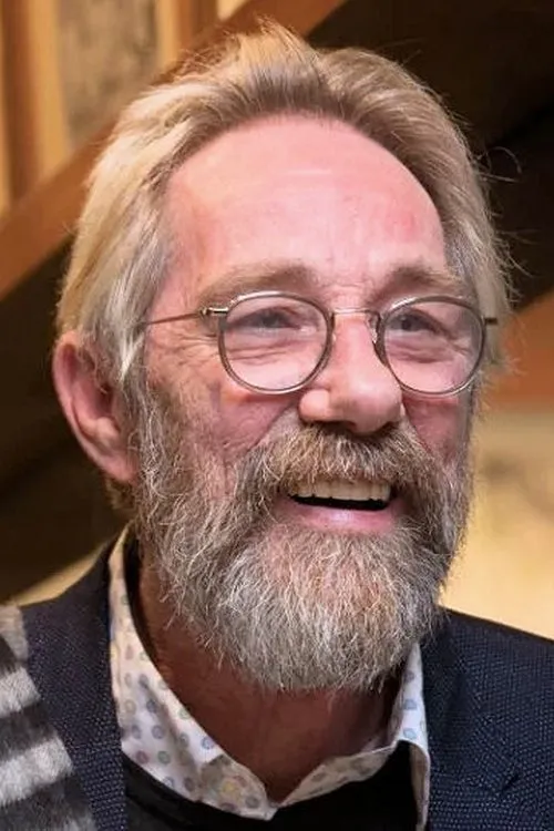 Nicole Nabout ha trabajado con Kim Gyngell en 1 ocasiones