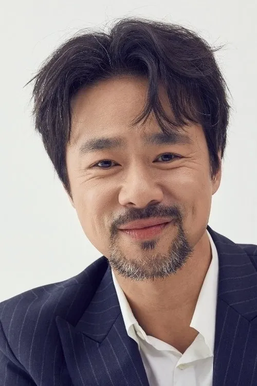 Foto de perfil del actor Kim Hong-pyo en el reparto