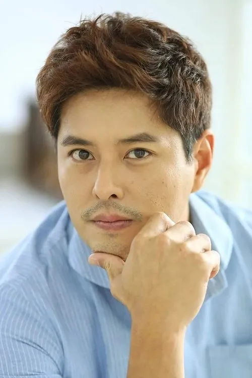 Foto de perfil del actor Kim Hyuk en el reparto