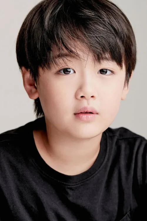 Kim Min-seung interpretando a