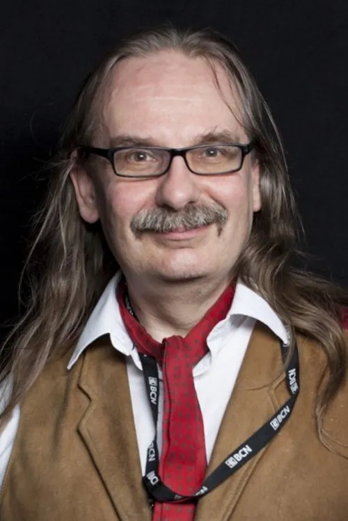 Jorge Grau ha trabajado con Kim Newman en 2 ocasiones