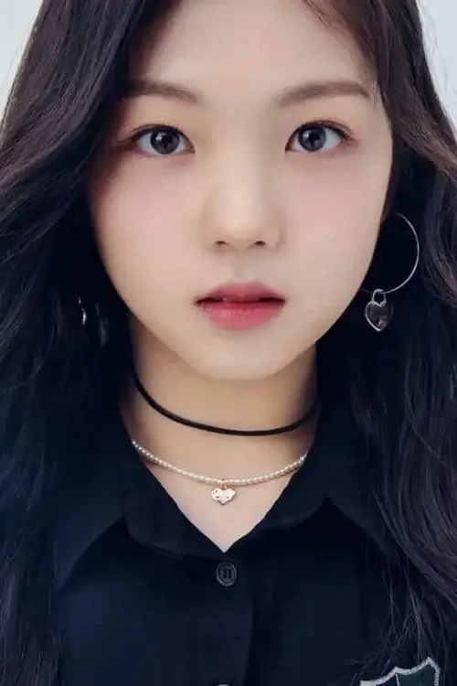 Kim Riwon — personaje: Kim Ri Ah