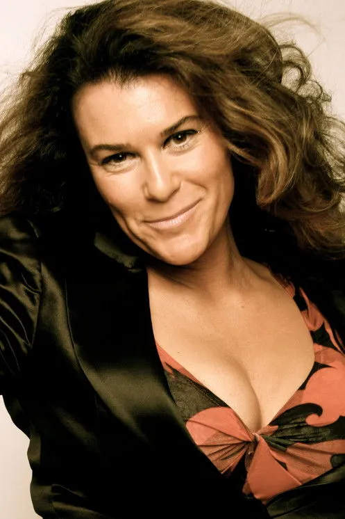 Samira Amira ha trabajado con Kim Ross en 1 ocasiones