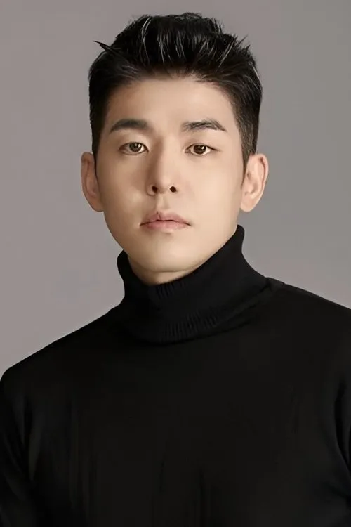 Kim Sa-Kwon — personaje: Seo Min-ki
