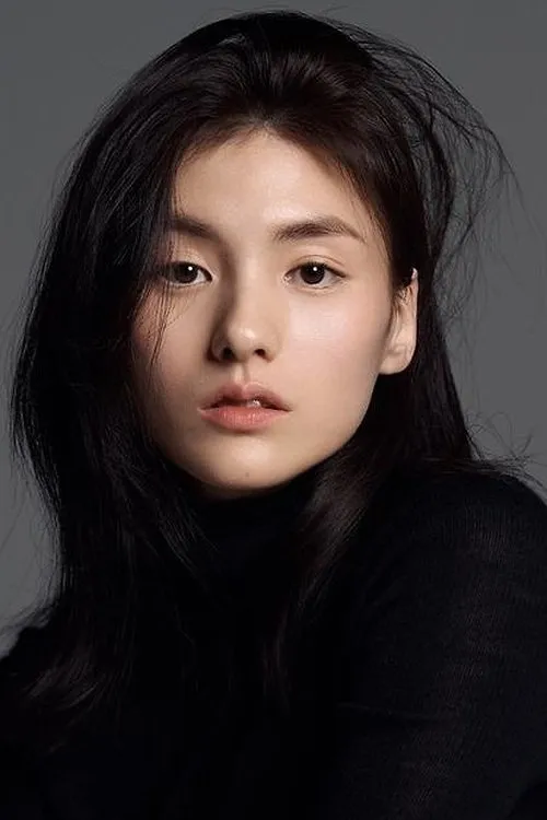 Kim Yong-ji — personaje: Lim Mok-won