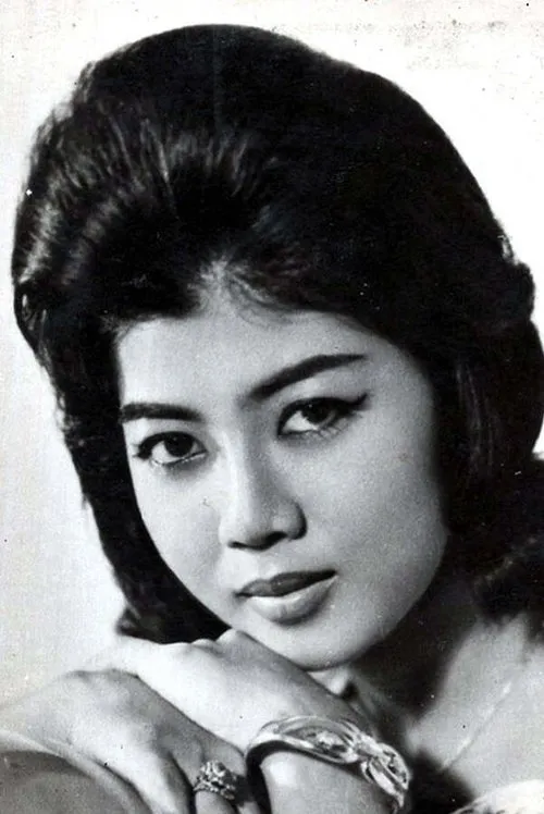 Kingdao Daranee interpretando a Laksanawadi