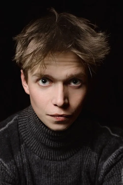 ????????? ???????? ha trabajado con Kirill Ermichev en 1 ocasiones