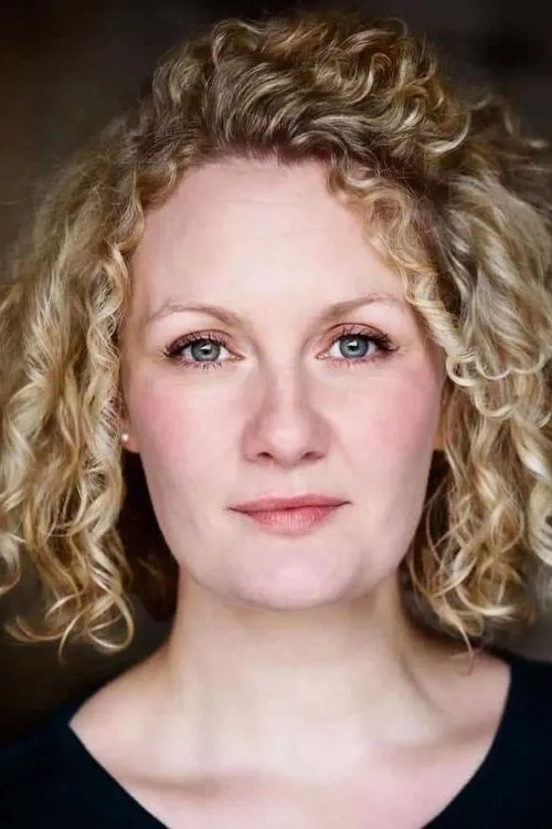 Joe Layton ha trabajado con Kirsty Stuart en 1 ocasiones