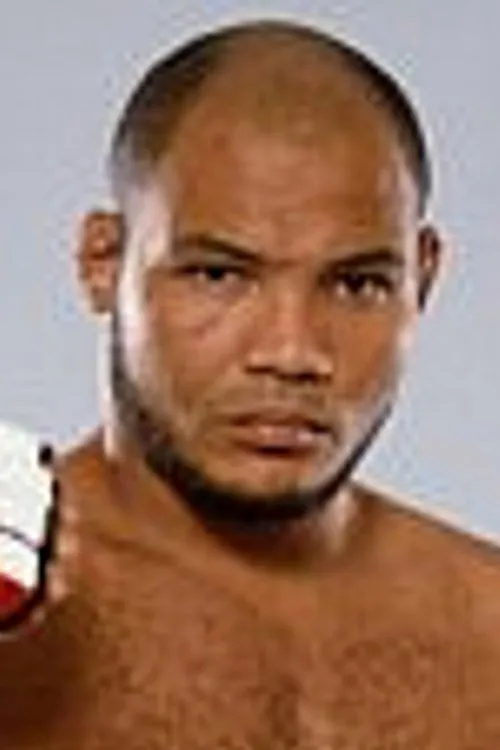 Mamed Khalidov ha trabajado con Kleber Silva en 1 ocasiones