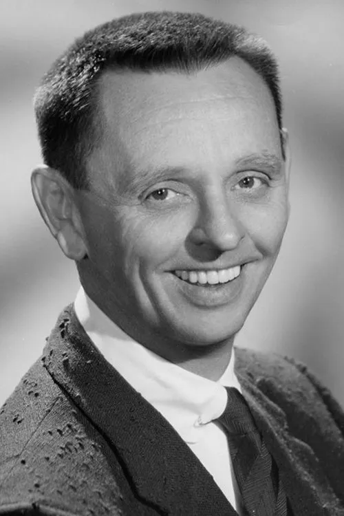 Knox Manning interpretando a Narrator