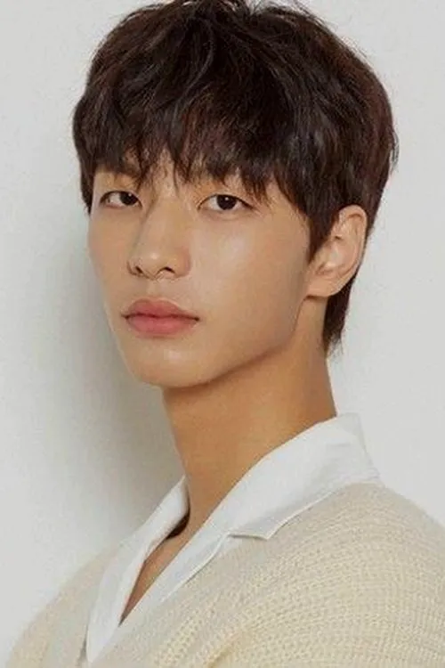 Ko Chan-bin — personaje: Kim Byeong-hoon