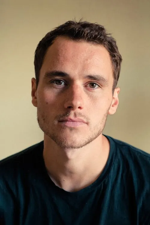 Ko Zandvliet interpretando a Mike