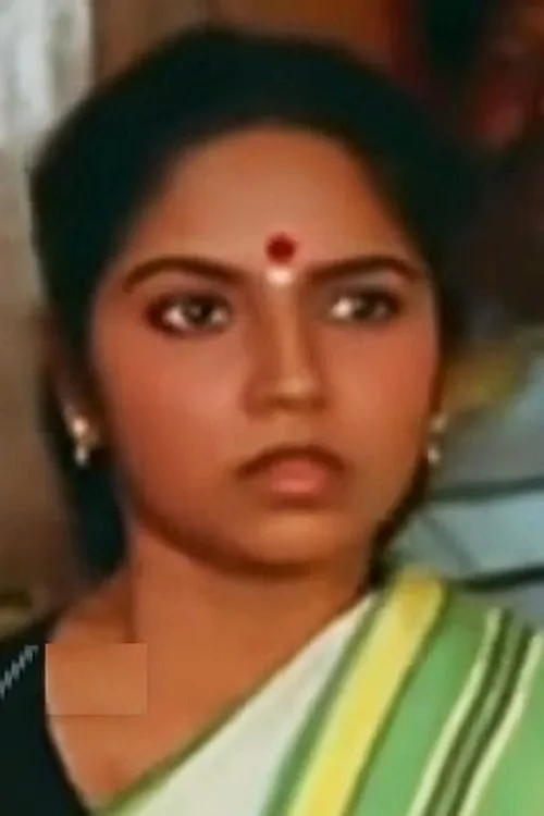 Kokila interpretando a Sarasu