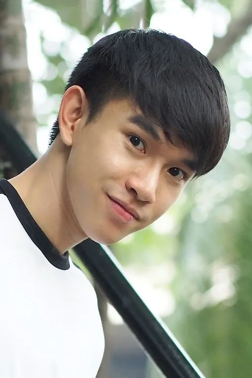 Napat Injaieua ha trabajado con Kokliang Parinya Angsanan en 1 ocasiones