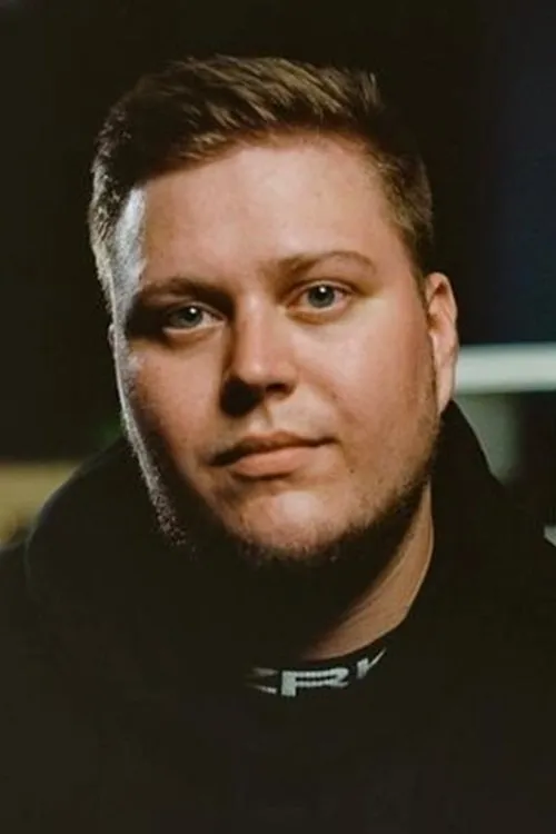 Lannan Eacott ha trabajado con Konstantin Ermakov en 1 ocasiones