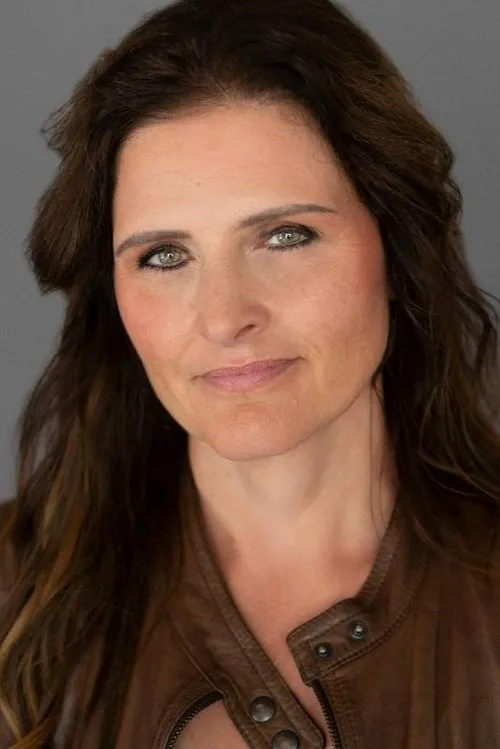 S-Raj Kumar ha trabajado con Koreen Perry en 2 ocasiones