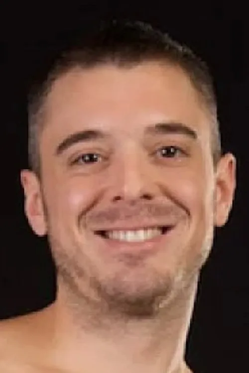 Kris Anderson interpretando a 