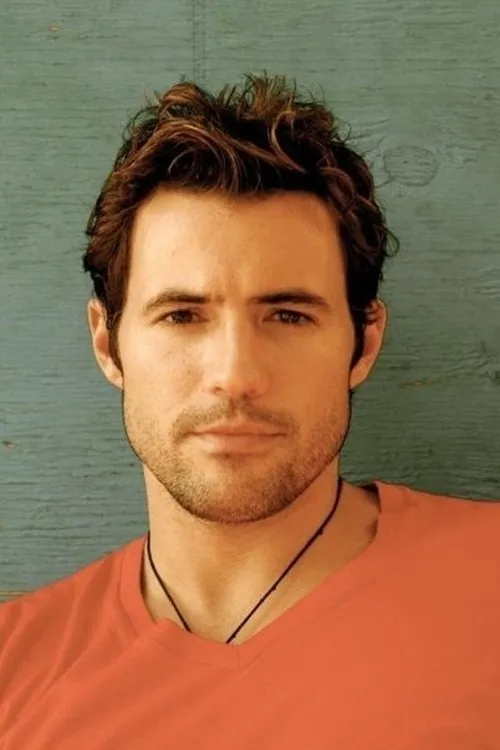 Kris Black interpretando a Jared