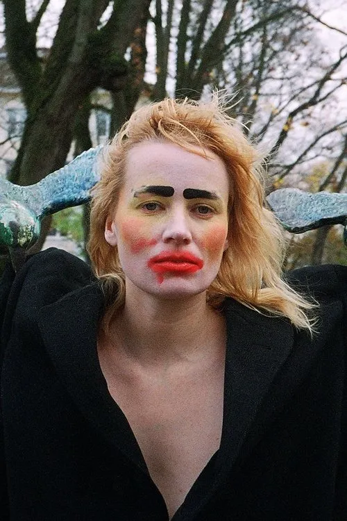 Florian Wahl ha trabajado con Kris Lemsalu en 1 ocasiones