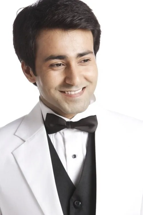 Krishna Bharadwaj — personaje: Piyush Krishnakant Vasavda