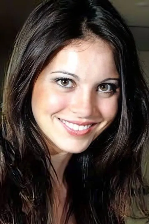 Kristen Caldwell interpretando a Goth Dancer