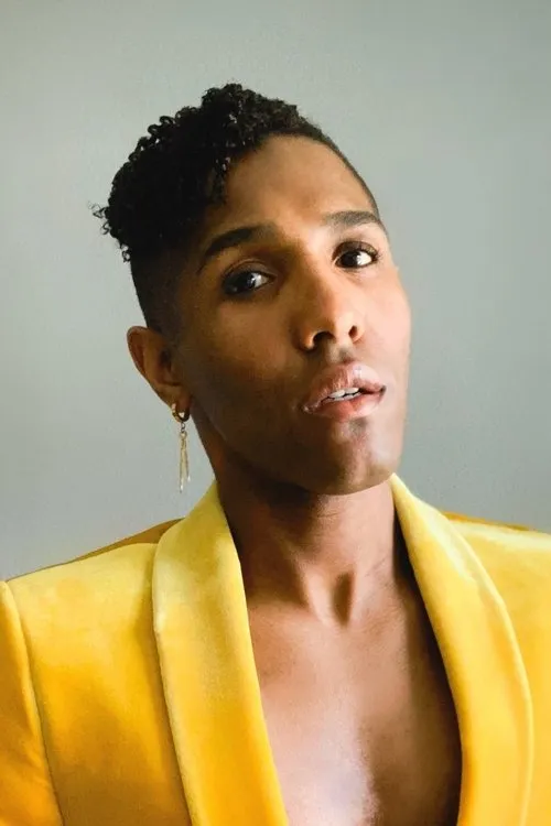 Kristen Griffith-Vanderyacht — personaje: Self - Judge