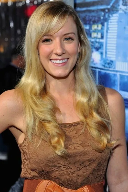 Leigh Scott ha trabajado con Kristen Quintrall en 3 ocasiones