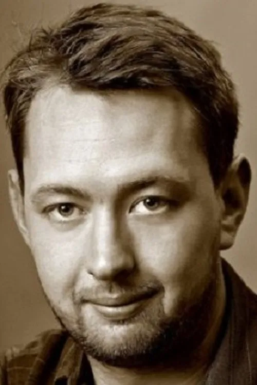 Kristians Karelins interpretando a