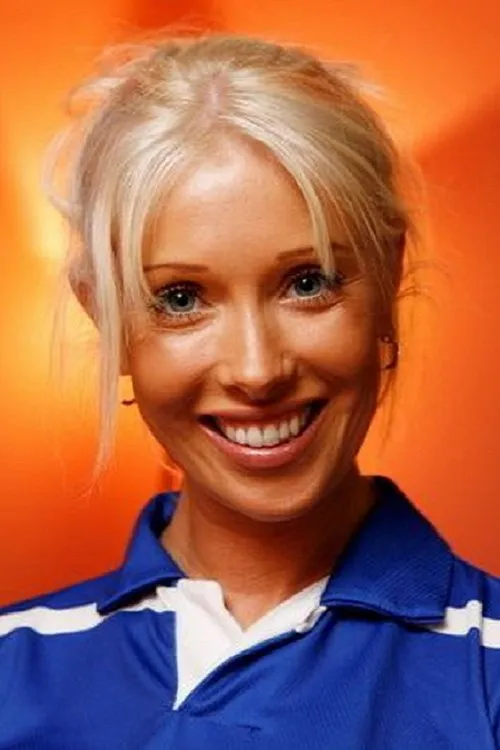 Marella Inari ha trabajado con Kristina Bellanova en 2 ocasiones