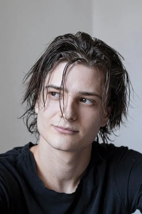 Kristo Ferkic — personaje: Adrian Steinmann