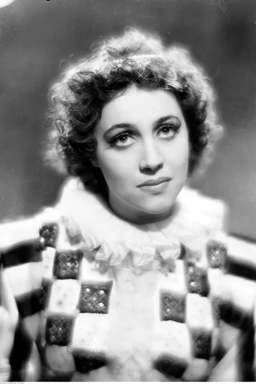 Andrzej Mirecki ha trabajado con Krystyna Sznerr-Mierzejewska en 1 ocasiones