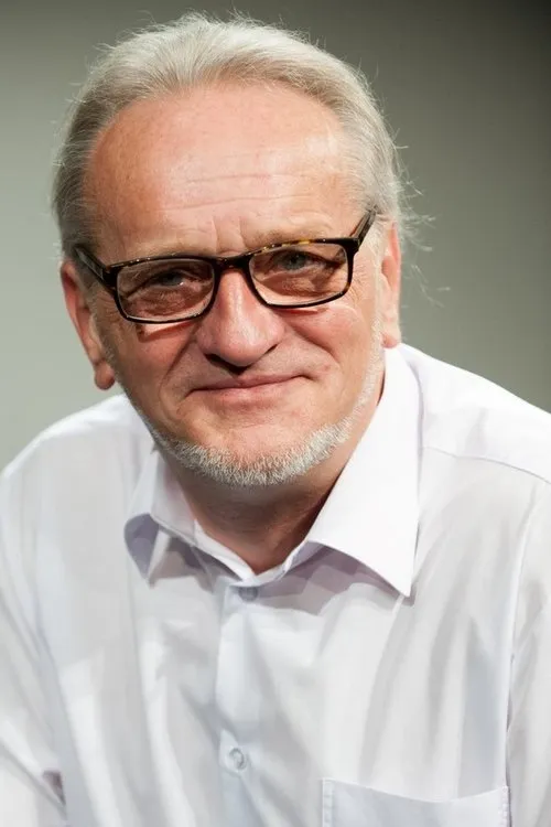 Krzysztof Bień en su biografía y filmografía