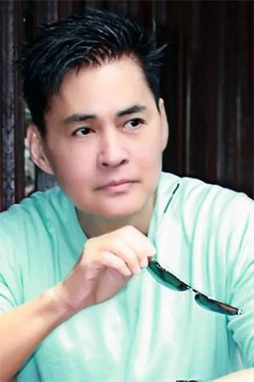 Ku Kuan-Chung interpretando a The General