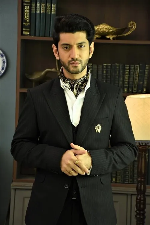 Kunal Jaisingh — personaje: Reyansh Khurana