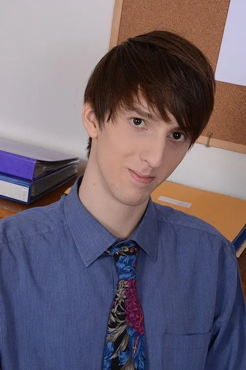 Kurt Maddox interpretando a