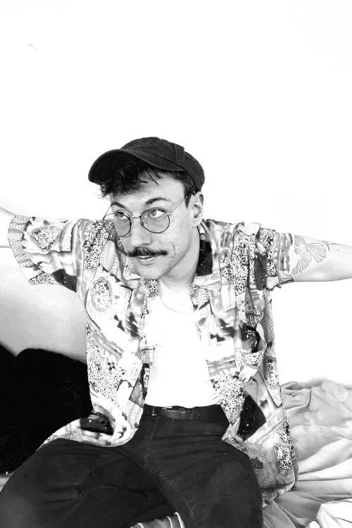 Jesse Fine ha trabajado con Kurtis Matthew Russell en 1 ocasiones